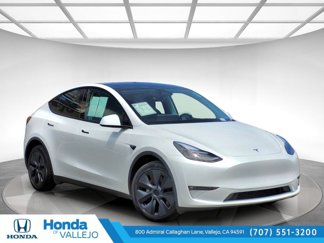 Used 2025 Tesla Model Y Long Range image 1