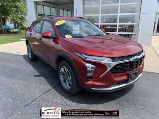 Certified 2025 Chevrolet Trax LT w/ Driver Confidence Package image 1