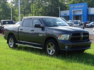 Used 2017 RAM 1500 Express image 1