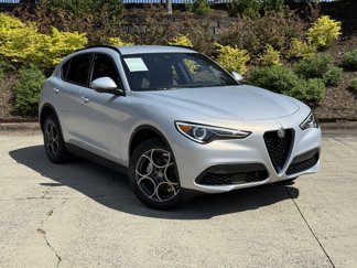 Used 2022 Alfa Romeo Stelvio Sprint image 1
