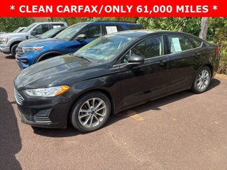 Used 2019 Ford Fusion SE image 1