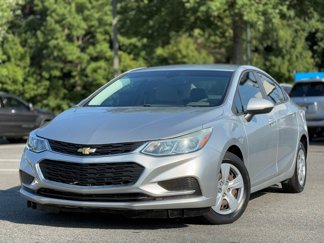 Used 2018 Chevrolet Cruze LS image 1