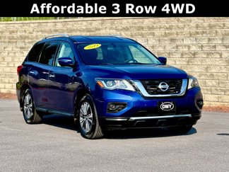 Used 2019 Nissan Pathfinder S image 1