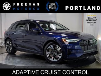 Used 2022 Audi e-tron Premium w/ Convenience Plus Package image 1