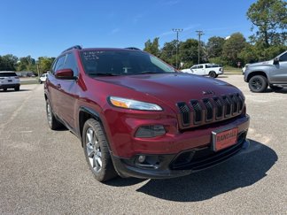 Used 2018 Jeep Cherokee Latitude video 2