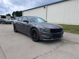 Used 2015 Dodge Charger R/T image 1