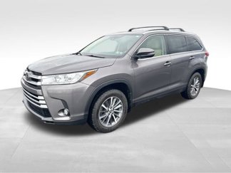 Used 2019 Toyota Highlander XLE image 1