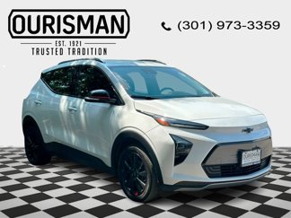 Used 2023 Chevrolet Bolt EUV LT w/ Convenience Package image 1