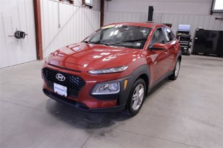Used 2021 Hyundai Kona SE image 1