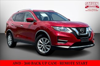 Used 2017 Nissan Rogue SV image 1
