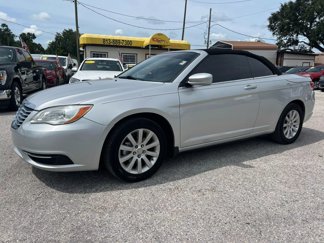 Used 2011 Chrysler 200 Touring image 1