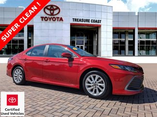 Certified 2023 Toyota Camry LE image 1