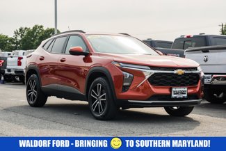 Used 2024 Chevrolet Trax LT w/ Driver Confidence Package image 1