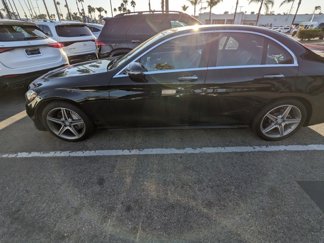 Used 2016 Mercedes-Benz C 300 4MATIC Sedan image 1