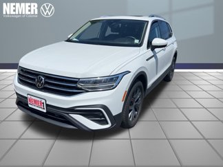 Used 2022 Volkswagen Tiguan SE image 1
