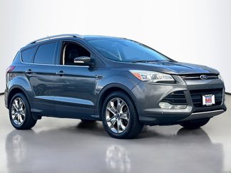Used 2015 Ford Escape Titanium w/ Canadian Touring Package video 1