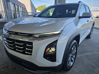 Used 2025 Chevrolet Equinox LT w/ Convenience Package II image 1