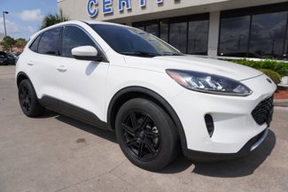 Used 2020 Ford Escape SE image 1