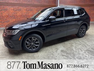 Used 2022 Volkswagen Tiguan SE image 1