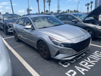 Used 2021 Hyundai Elantra SEL image 1