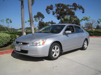 Used 2004 Honda Accord EX image 1