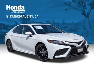Used 2022 Toyota Camry SE image 1