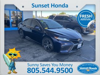 Used 2021 Toyota Camry SE image 1