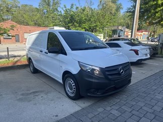 Used 2016 Mercedes-Benz Metris image 1