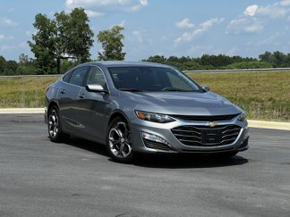 Used 2024 Chevrolet Malibu LT image 1