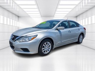 Used 2017 Nissan Altima 2.5 S w/ Power Driver Seat Package image 1