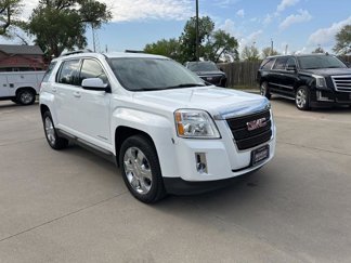 Used 2015 GMC Terrain SLT image 1