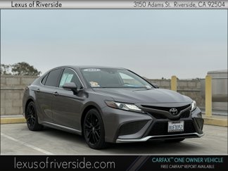 Used 2021 Toyota Camry XSE image 1