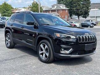 Certified 2019 Jeep Cherokee Limited w/ Technology Group image 1
