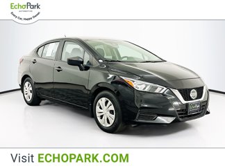 Used 2022 Nissan Versa S image 1