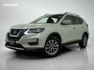 Used 2018 Nissan Rogue SV image 1