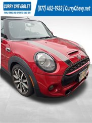 Used 2017 MINI Cooper S image 1
