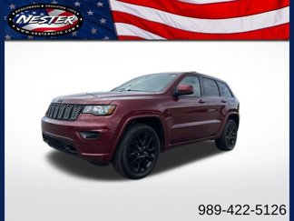Used 2019 Jeep Grand Cherokee Altitude image 1