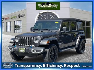 Used 2022 Jeep Wrangler Unlimited Sahara w/ Cold Weather Group image 1