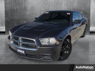 Used 2014 Dodge Charger SE image 1