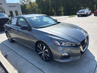 Used 2022 Nissan Altima 2.5 SR image 1