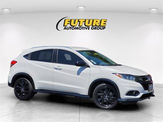 Used 2021 Honda HR-V Sport image 1