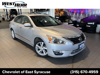 Used 2015 Nissan Altima 2.5 SL w/ Technology Package image 1
