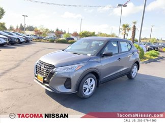 New 2025 Nissan Kicks Play S image 1