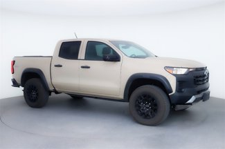 Certified 2024 Chevrolet Colorado Trail Boss w/ Advanced Trailering Package image 1