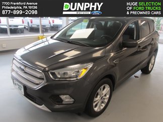 Used 2019 Ford Escape SE image 1