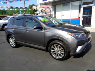 Used 2017 Toyota RAV4 Limited image 1