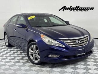 Used 2011 Hyundai Sonata Limited image 1