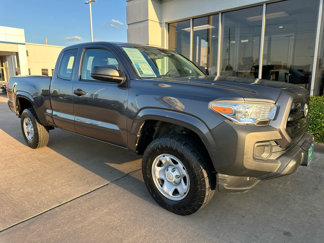 Used 2016 Toyota Tacoma SR image 1