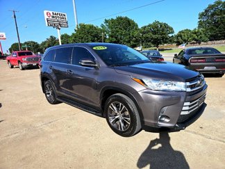 Used 2019 Toyota Highlander LE image 1