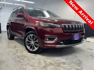 Used 2019 Jeep Cherokee Overland image 1